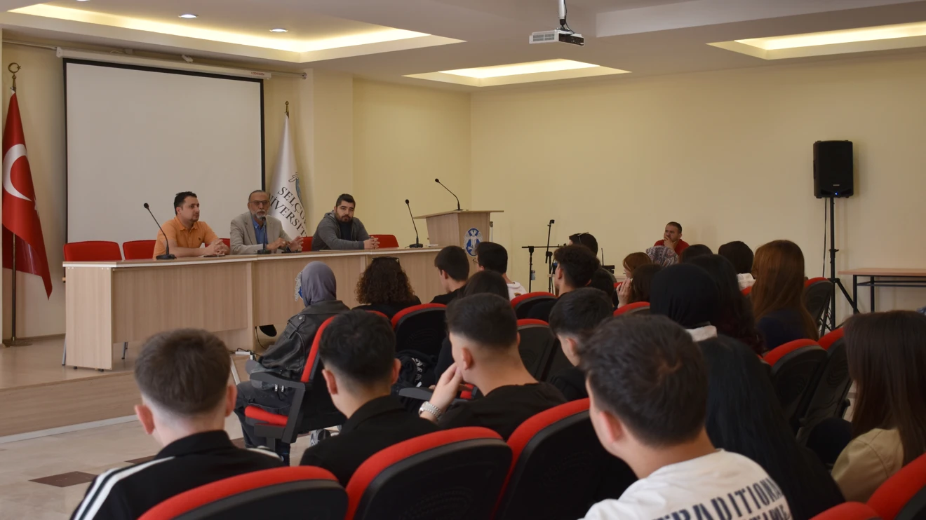 Selçuk Üniversitesi, lise öğrencilerini ağırladı